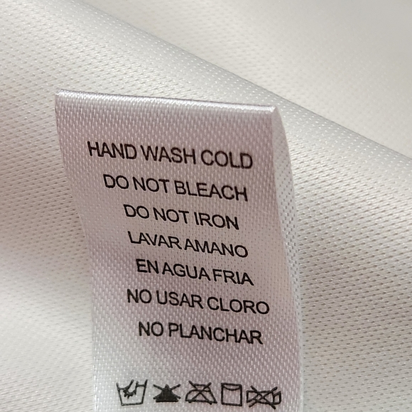 SILVER ☆ BUTTER SOFT ☆ FAUX LEATHER ☆ CARGO POCKET SHORTS ☆ NWT - Picture 10 of 10